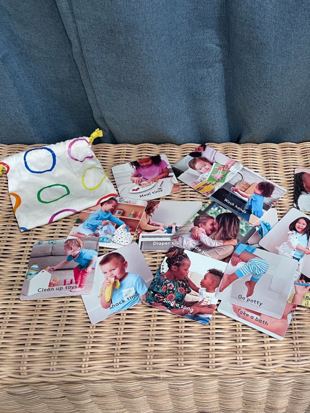 Lovevery Let's Map It Out Routine Cards with Storage Bag - Helper Play Kit